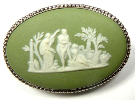 Wedgwood green brooch