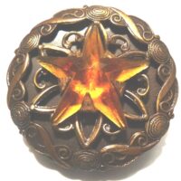 button yellow star brass