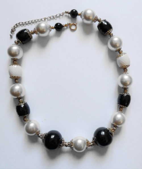 black pearl necklace2