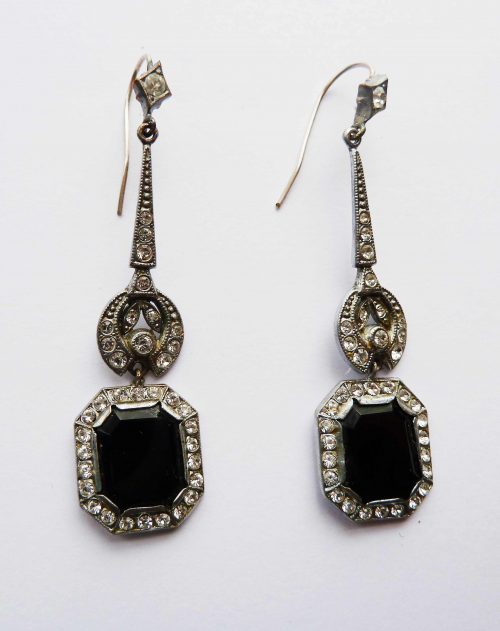 diamante black stone earrings 2