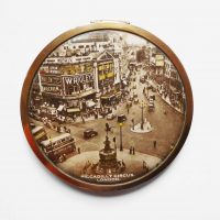 Piccadilly Circus Compact vintage