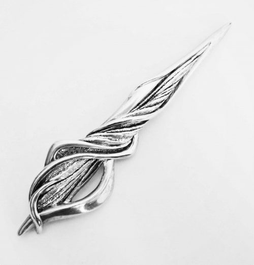 Bar-on long silver brooch