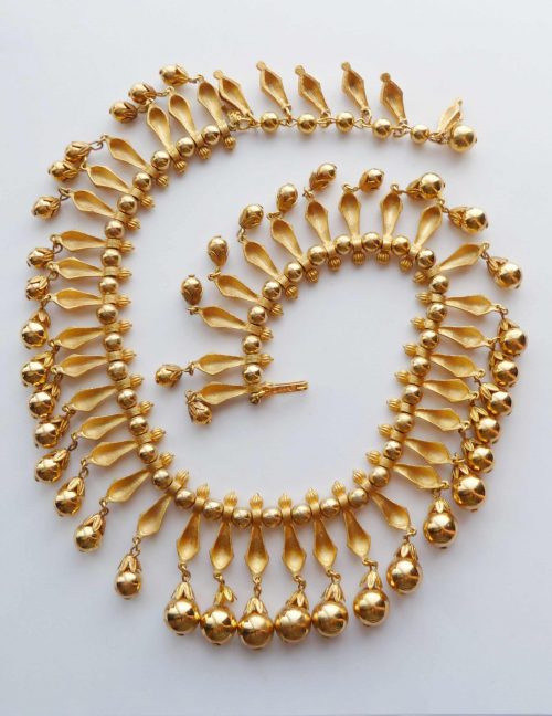 Trifari gilt balls necklace back