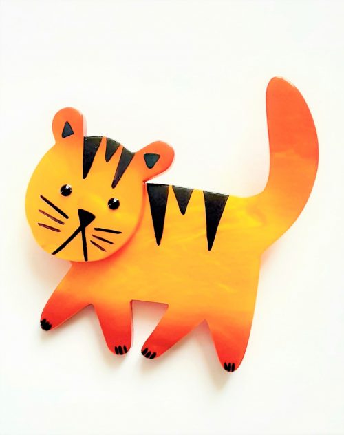 Pavone cat brooch