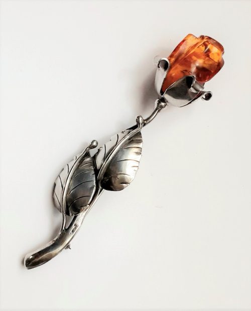 amber rose brooch