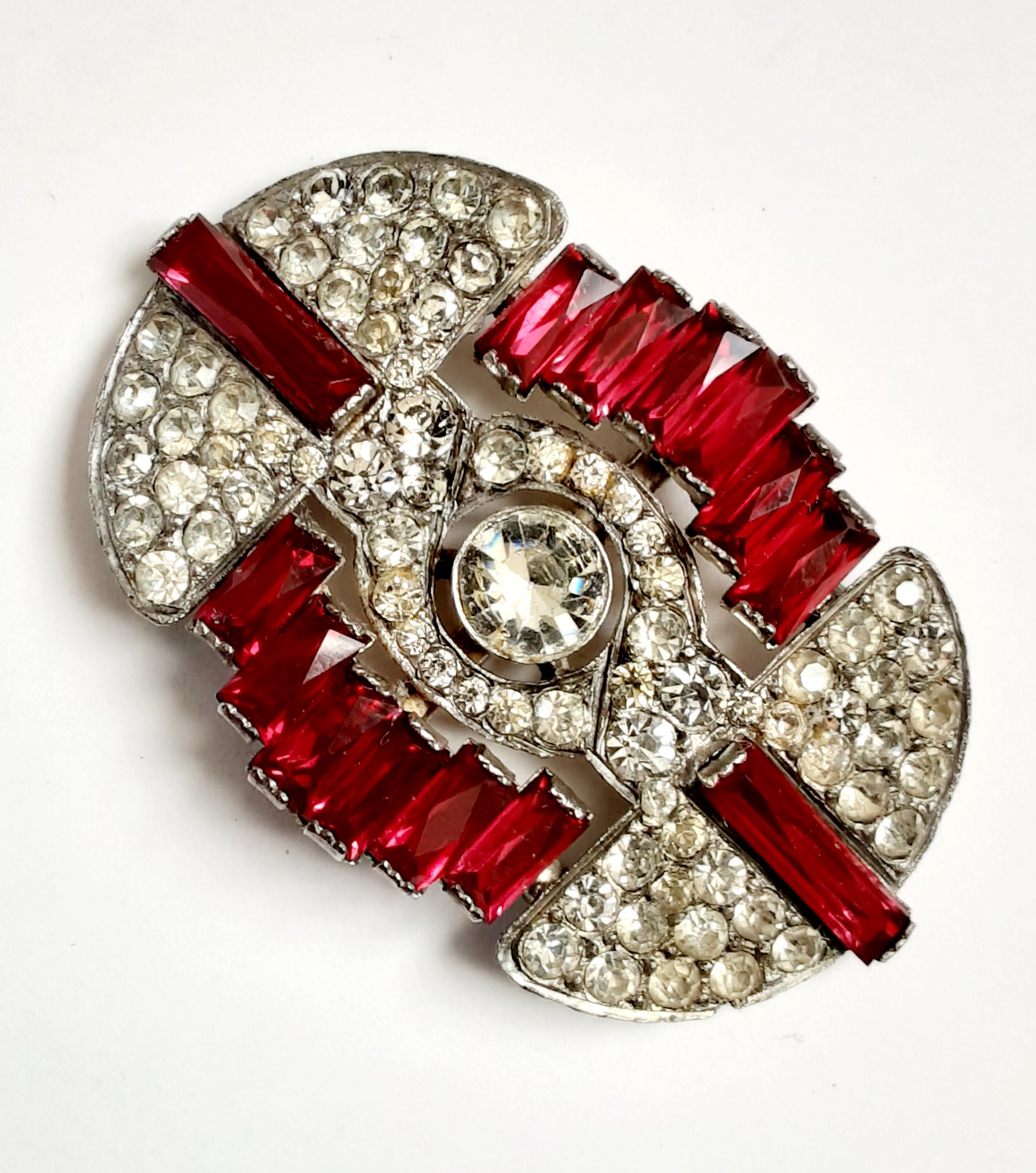 FRENCH ART DECO BELT BUCKLE/ORNAMENT WITH LARGE, RED BAGUETTE