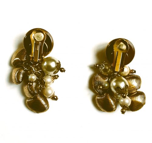 gilt pearl shells clip earrings - backs