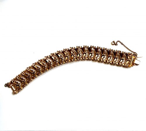 Monet bracelet gold tone back