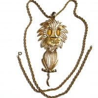 'Alan' lion pendant necklace vintage