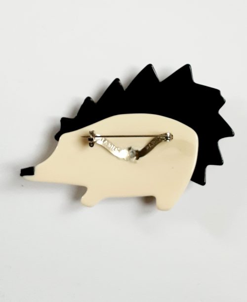 Lea Stein hedgehog brooch back