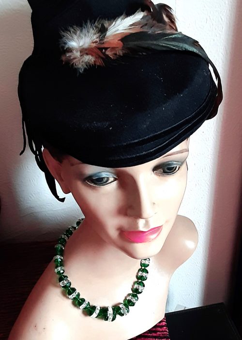 Deco green clear glass necklace on dummy, Gillian Horsup vintage jewellery