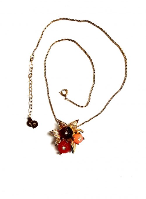 Dior small flower necklace